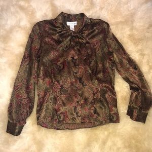 Silk, bow tie, tailored button up shirt. Vintage